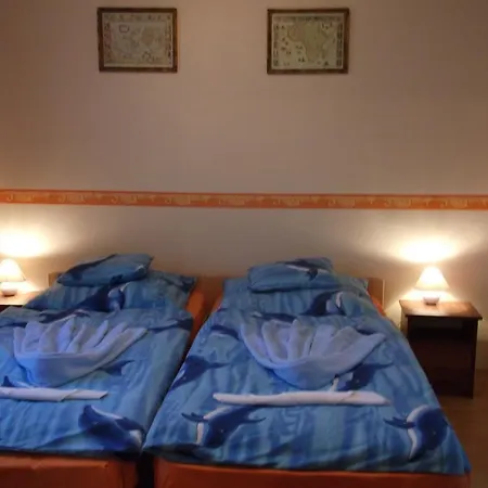 Napfeny Vendeghaz * Kóspallag